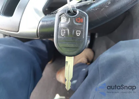 2014 Ford Mustang V6 Premium from USA, damaged, VIN 1ZVBP8AMXE5270445